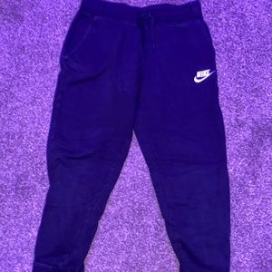 Black Nike sweatpants